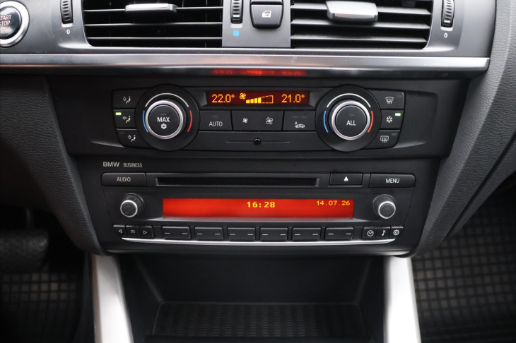 BMW X3 2,0 20d xD 135kW Aut. CZ Tažné