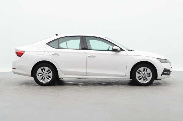 Škoda Octavia 2,0 TDI 110kW Ambition CZ DPh