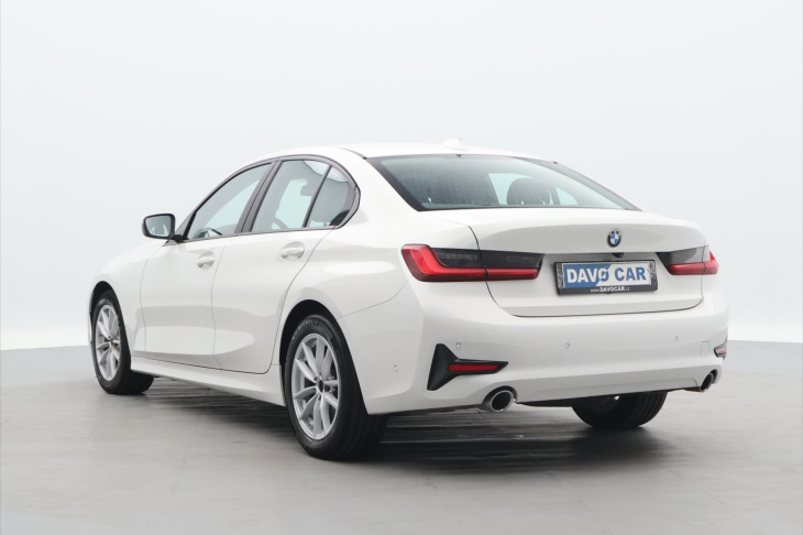 BMW Řada 3 2,0 320d 140 kW xDrive ADVANTAGE