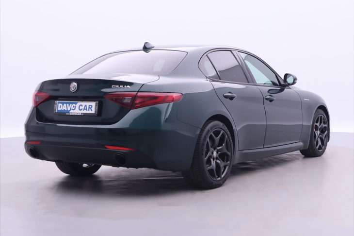 Alfa Romeo Giulia 2,0 T 148kW Aut. CZ Super DPH