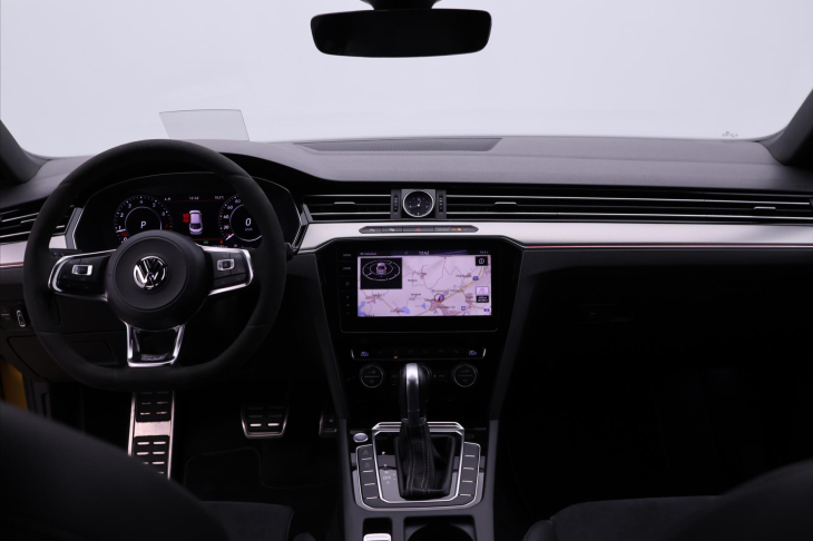 Volkswagen Arteon 2,0 TSI 206kW DSG 4M R-Line