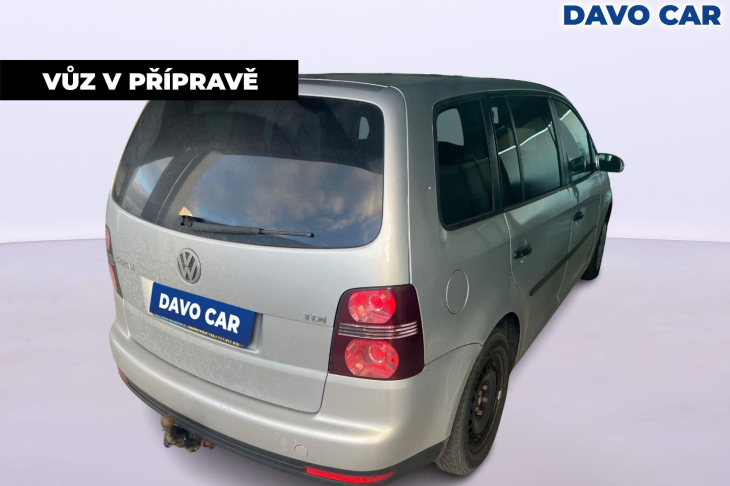 Volkswagen Touran 1,9 TDI 77kW Klima Tažné 7-Míst