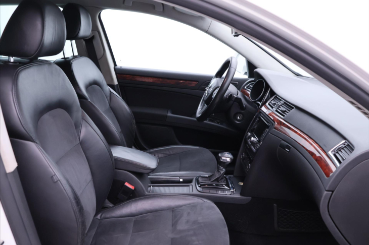 Škoda Superb 2,0 TDI 125kW DSG Elegance
