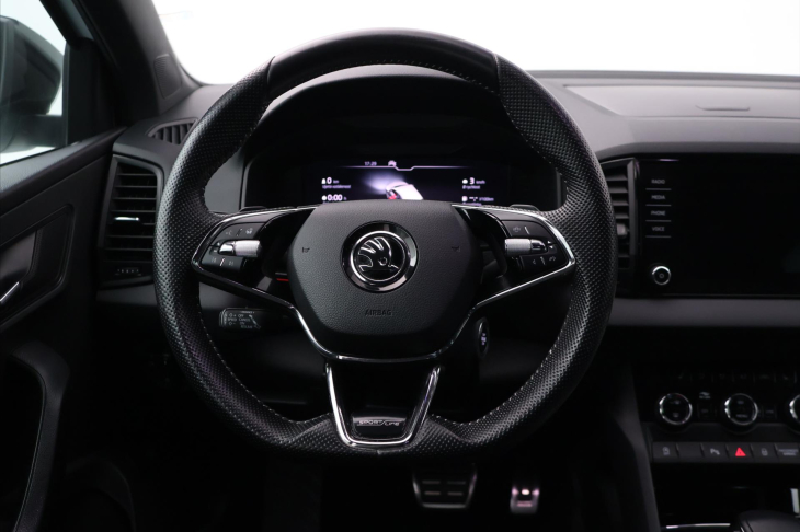 Škoda Karoq 1,5 TSI 110kW Sportline DSG CZ DPH