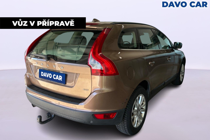 Volvo XC60 2,4 D 120kW Momentum