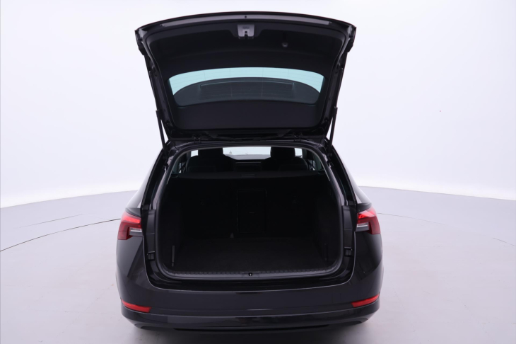 Škoda Octavia 2,0 TDI 85kW Ambition CZ