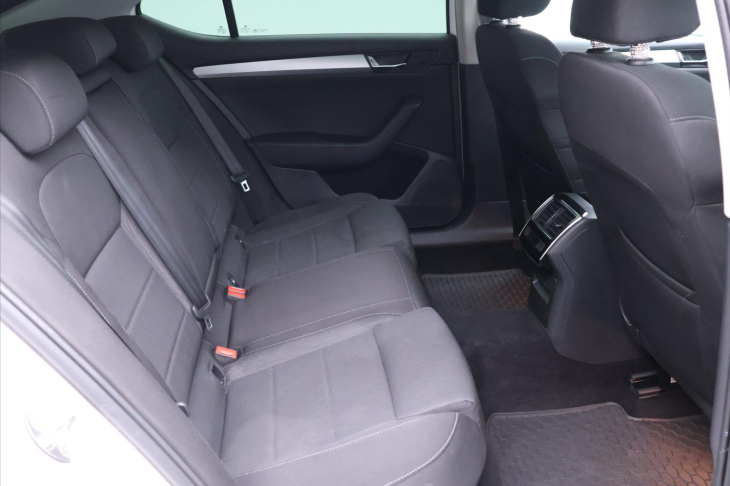 Škoda Superb 2,0 TDI 110kW Ambition CZ