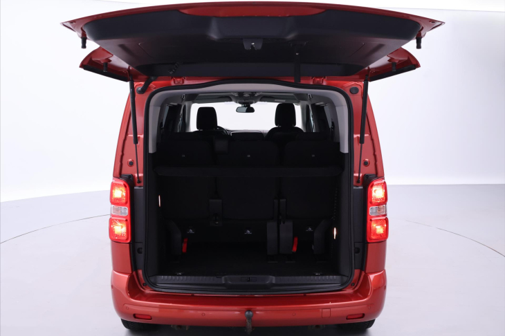 Toyota ProAce Verso 2,0 D-4D L1 Family 8-Míst CZ