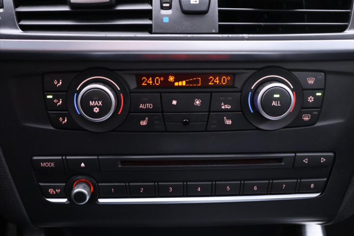 BMW X3 2,0 20d 135kW Xdrive Panorama