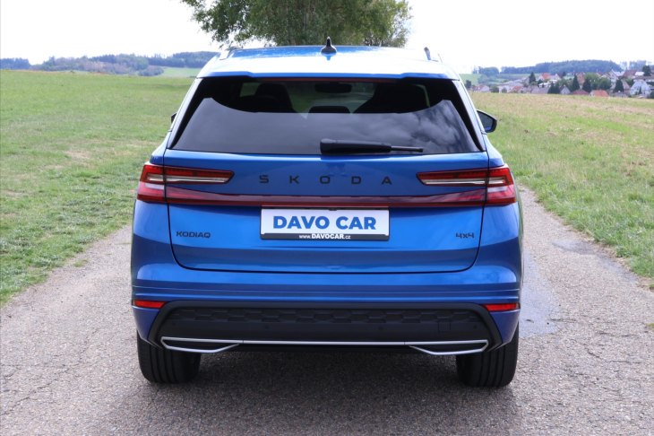 Škoda Kodiaq 2,0 TDi Sportline DSG 4x4 7-Míst