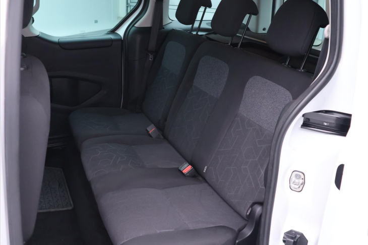 Peugeot Partner Tepee 1,6 HDI 73KW CZ Klimatizace