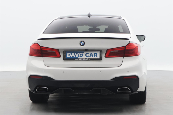 BMW Řada 5 3,0 530d 195kW xDrive CZ