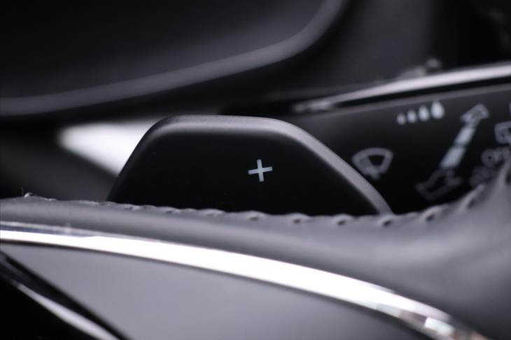 Škoda Octavia 2,0 TDI DSG Matrix Virtual DPH