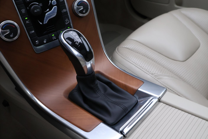 Volvo XC60 2,4 D5 169kW CZ Inscription