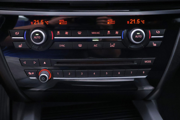 BMW X5 3,0 30d 190kW xDrive Aut. CZ