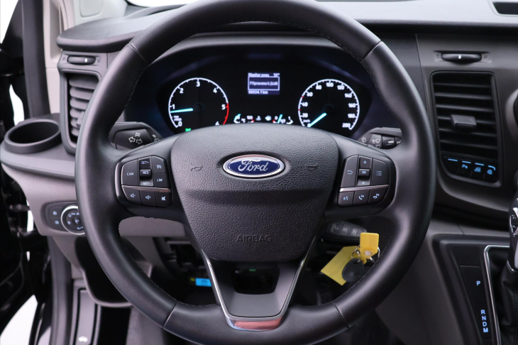 Ford Transit Custom 2,0 TDCi L2 Automat 9-Míst DPH