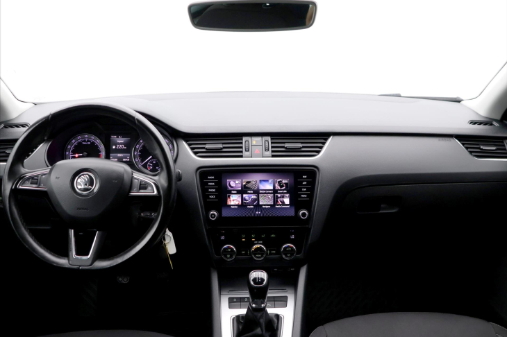 Škoda Octavia 1,6 TDI Ambition LED Navi