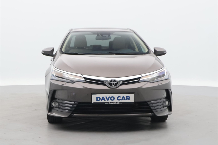 Toyota Corolla 1,6 VVT-i Aut. CZ Executive