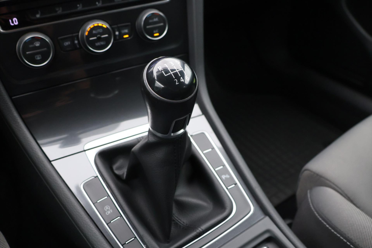 Volkswagen Golf 1,4 TSI 92kW CZ Comfortline