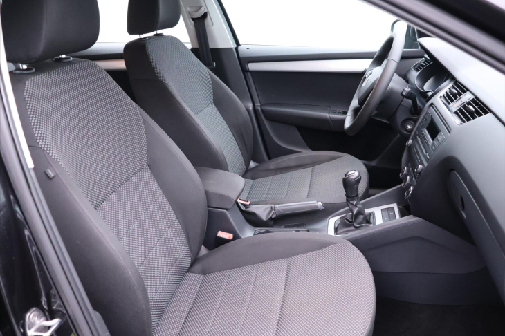 Škoda Octavia 1,4 TSI 103kW Serv.Kniha 1.Maj