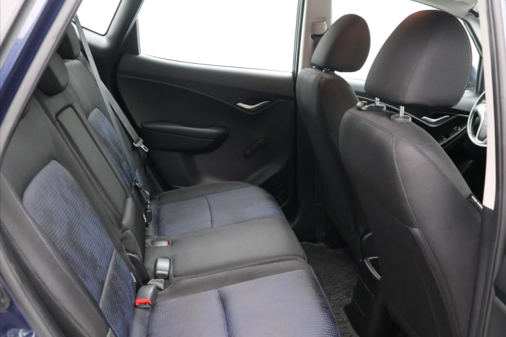 Hyundai ix20 1,6 CVVT 91kW CZ Trikolor Navi