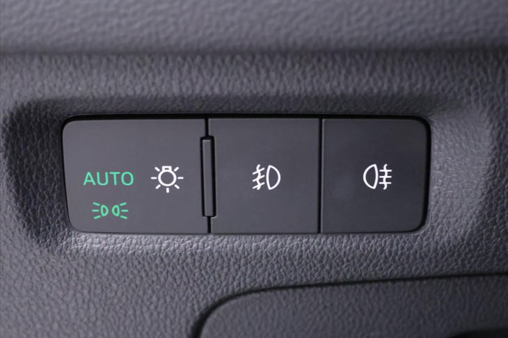 Škoda Octavia 2,0 TDI 110 kW SportLine CZ DPH