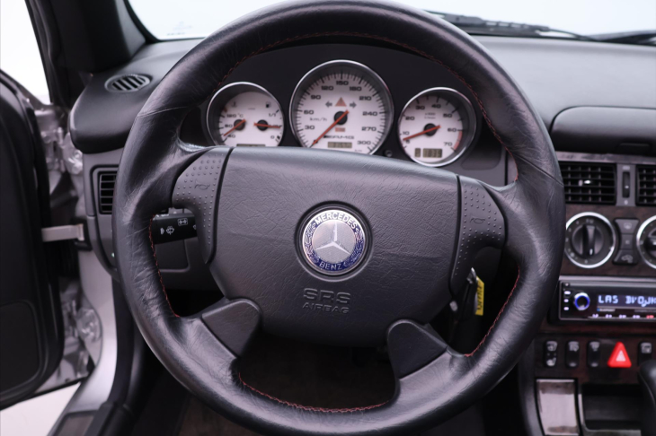 Mercedes-Benz SLK 3,2 32AMG 260kW AT 66tkm DPH