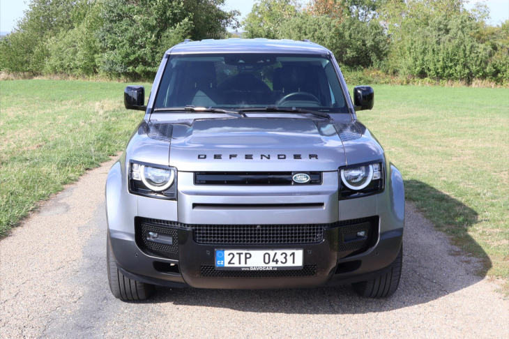 Land Rover Defender 3,0 D200 110 S 147kW CZ DPH Záruka