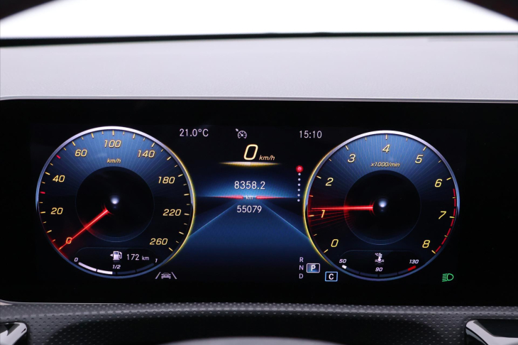 Mercedes-Benz CLA 1.3 180 100kW AMG LINE CZ DPH