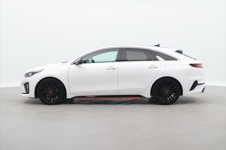 Kia Ceed 1,6 TGDI 150kW GT LED 1.Maj.