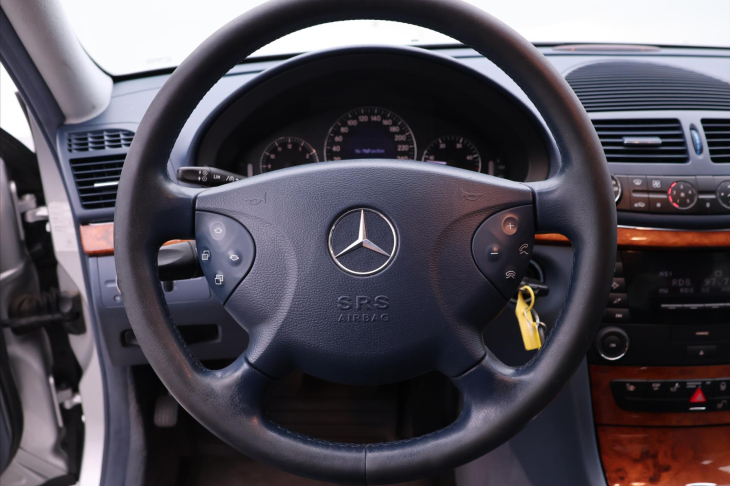 Mercedes-Benz Třídy E 2,7 270CDI 130kW Elegance