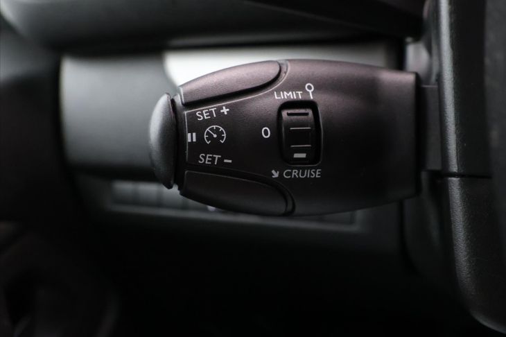 Citroën SpaceTourer 2,0 HDI 110kW Shine 8-Míst