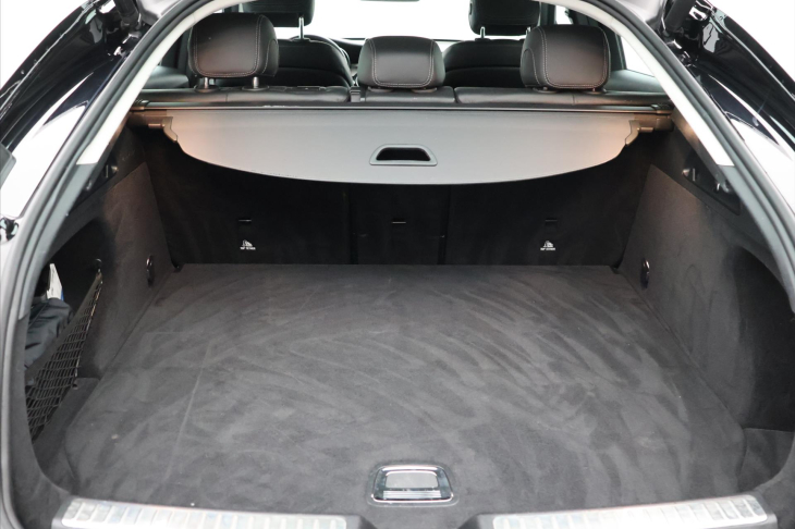 Mercedes-Benz GLC 2,1 250d 150 kw 4MATIC CZ AMG