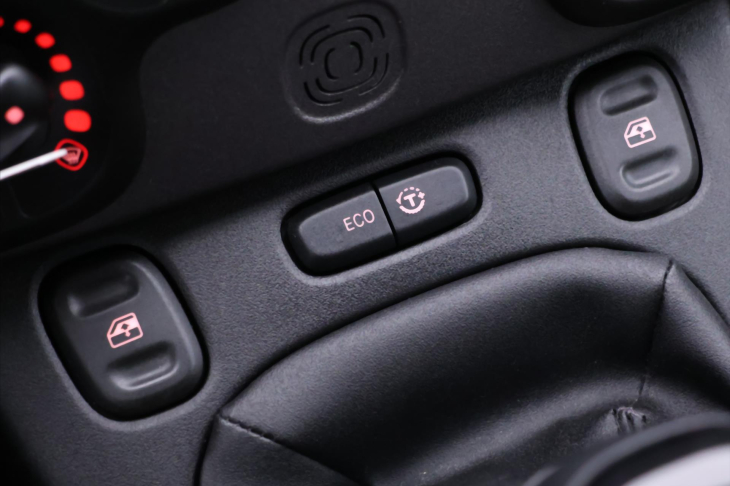 Fiat Panda 0,9 63kW Trekking 1.Maj Serv.k.