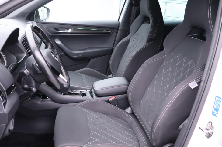 Škoda Karoq 2,0 TDI DSG 4x4 Sportline LED