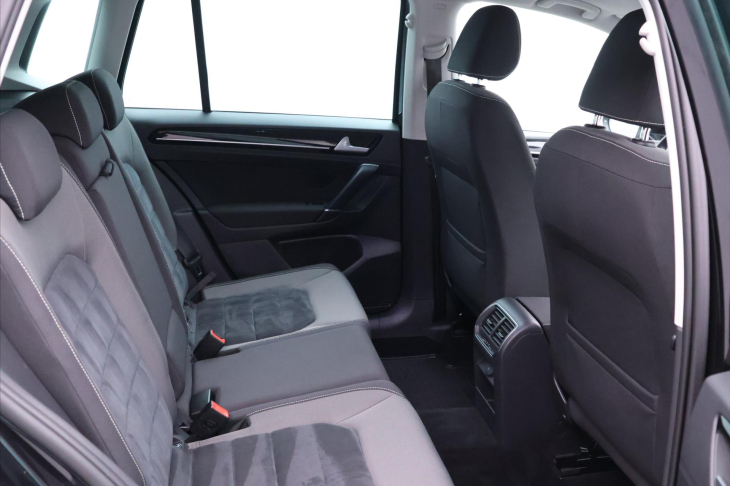 Volkswagen Golf Sportsvan 2,0 TDI 110kW DSG Highline