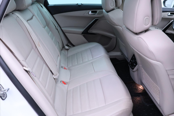 Peugeot 508 2,0 HDI 110kW CZ Allure DPH