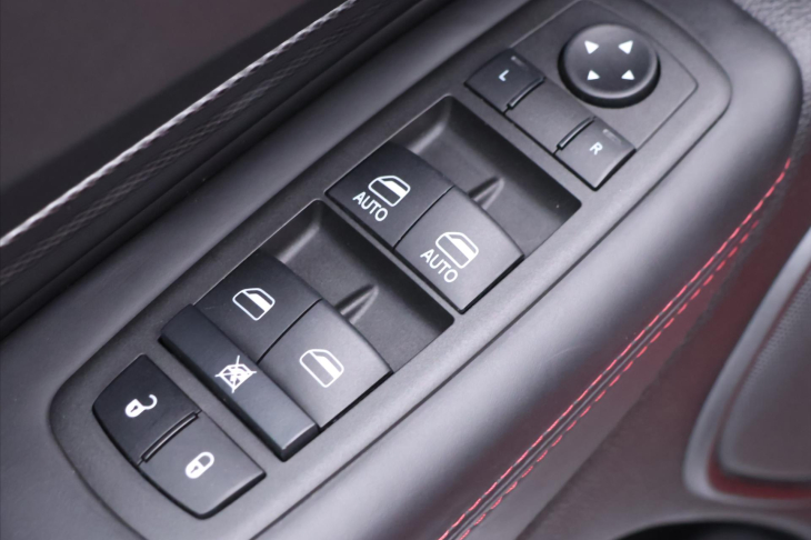 Dodge Durango 5,7 Hemi 268kW R/T 4x4