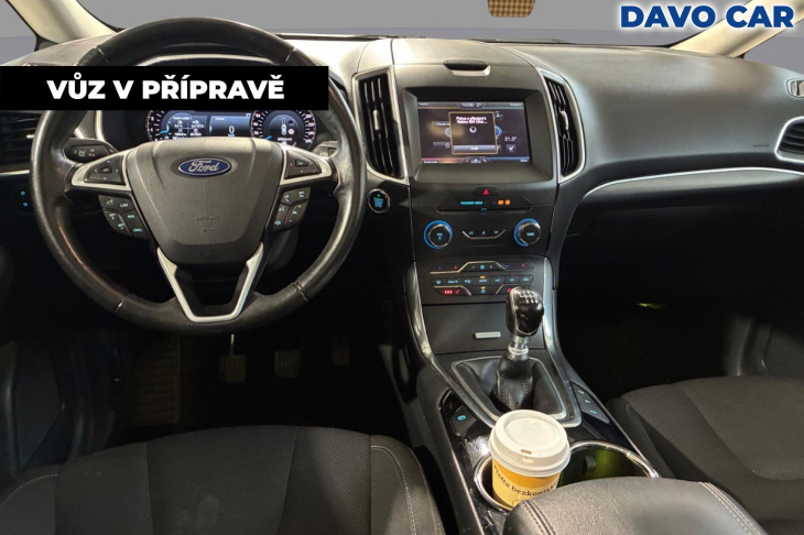 Ford S-MAX 2,0 TDCi 132kW Titanium Tažné