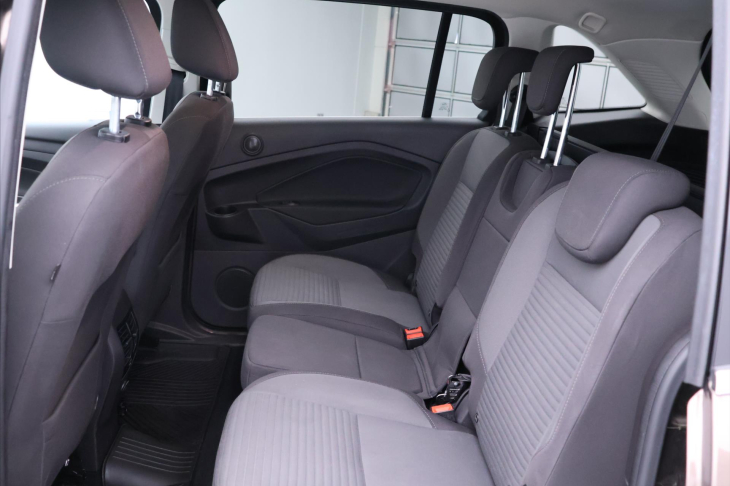 Ford Grand C-MAX 1,5 Ecoboost 110kW Titanium CZ