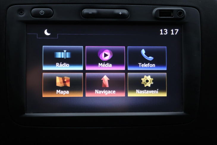 Renault Trafic 1,6 dCi 92kW Cool 8-Míst CZ DPH