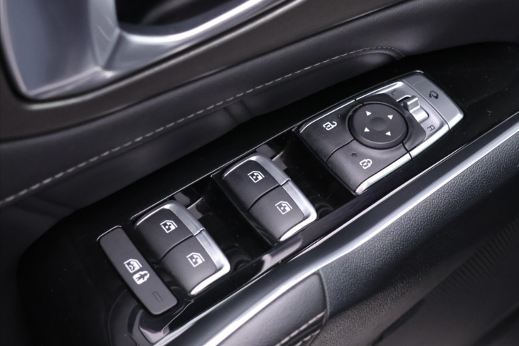 Kia Sorento 1,6 T-GDi 132 kW Premium CZ DPH