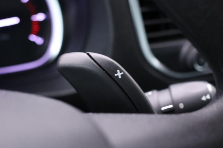 Citroën SpaceTourer 2,0 HDI 130kW Aut. 8-Míst Navi