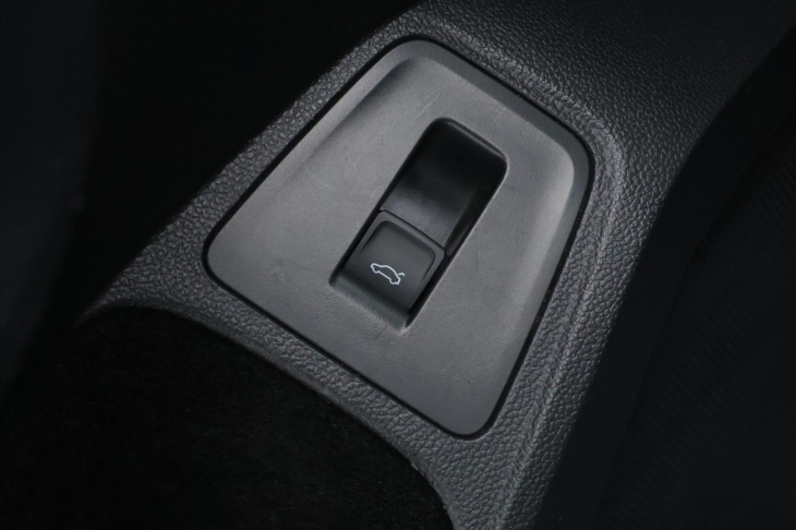 Volkswagen Tiguan Allspace 2,0 TDI DSG 4M R-Line Black DPH