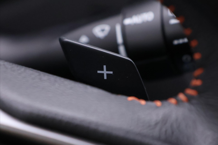 Subaru XV 2,0 Boxer Executive Aut.AWD CZ