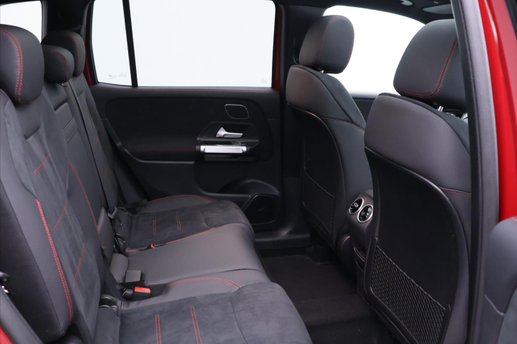 Mercedes-Benz GLB 2,0 200d 4MATIC AMG Premium+