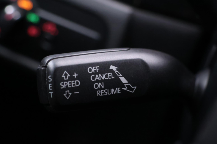 Volkswagen Touareg 4,2 V8 TDI 250 KW 4x4 KLIMA