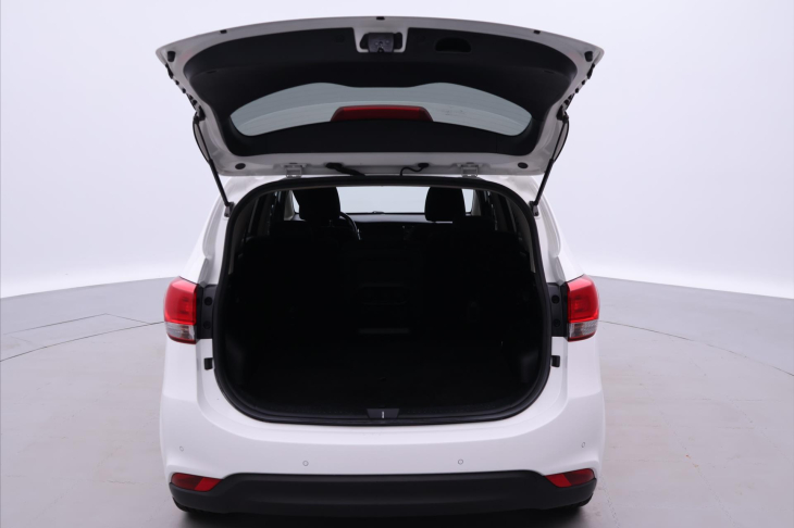 Kia Carens 1,7 CRDi 85kW CZ Comfort 2.Maj