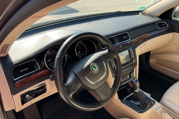 Škoda Superb 2,0 TSI 147kW DSG Elegance