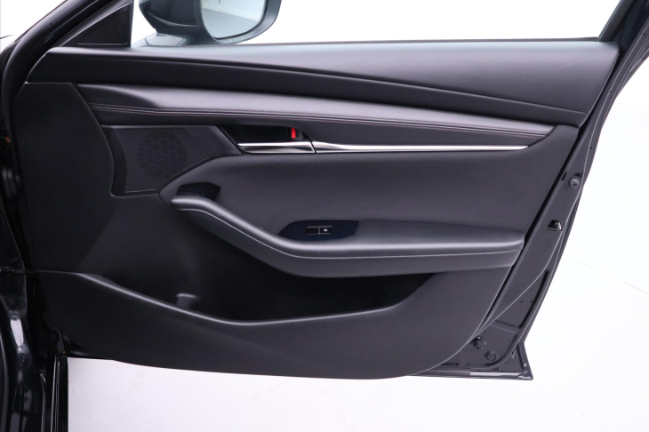 Mazda 3 2,0 Skyactiv-G Aut. Selection